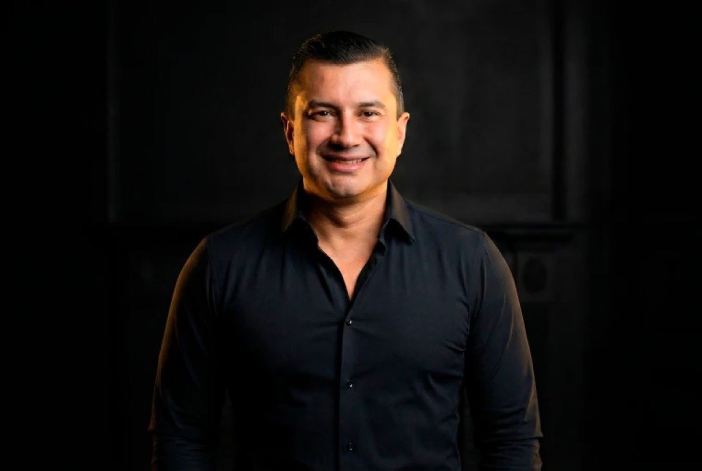 Dr. Ricardo Carrillo